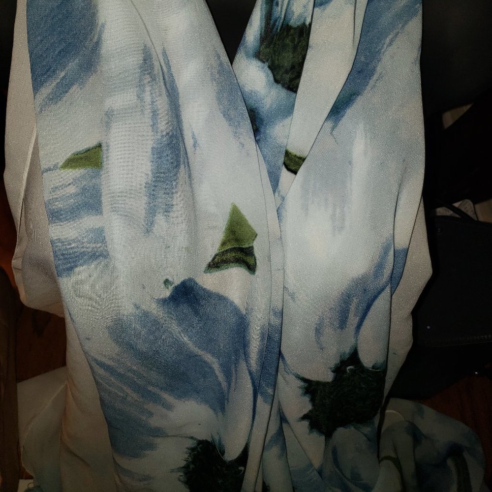 Calvin Klien  Scarf